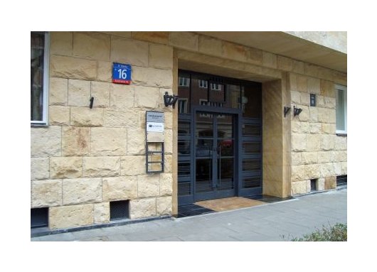 Widok budynku po wykonaniu czyszczenia elewacji - szczegóły