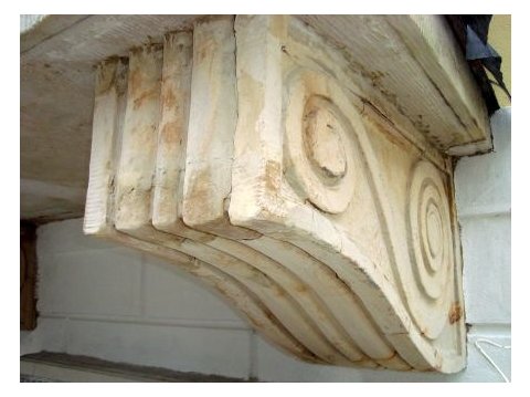 Element dekoracji balkonu po wykonaniu czyszczenia