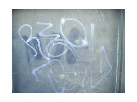 Graffiti na piaskowcu z bliska