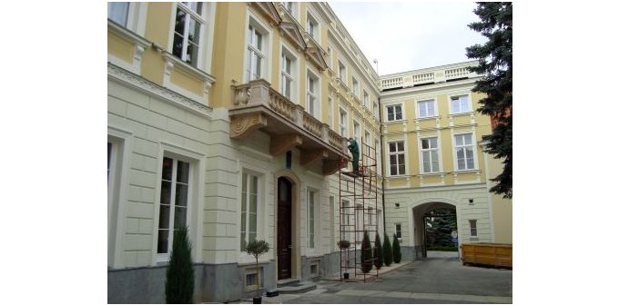 dom Arcybiskupów Warszawskich